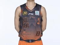 南宫28-今夜山东男篮调整名单以备德国杯，手感冰凉环节打磨，震撼外界，身体对抗强度拉满(山东男篮二队高内线)