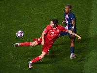 NG28娱乐- 莱万多夫斯基在拜仁比赛中出色发挥，领先优势明显引发热议！赢得满堂喝彩