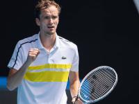 NG28-穆古鲁扎回归赛场，精彩发挥首场状态亮眼，加拿大队观众沸腾！的简单介绍